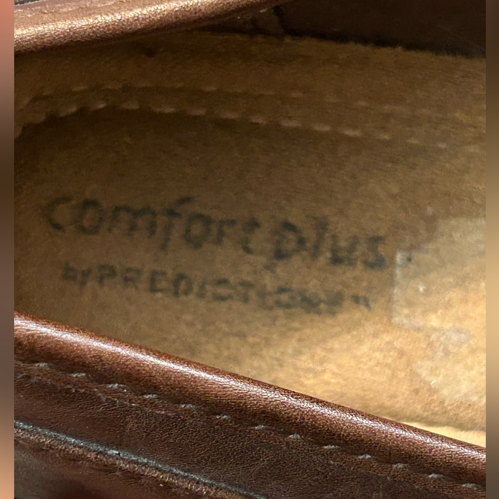 Women’s size 7.5 WIDE Comfort Plus by Predictions Dark Brown loafers - Picture 4 of 13